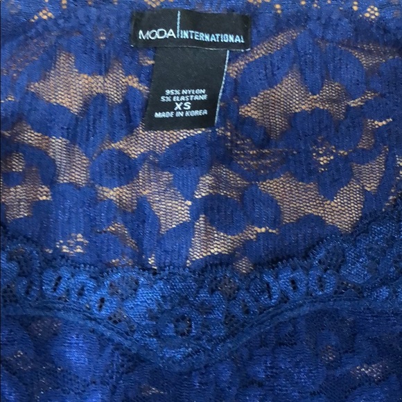 Long Sleeve Blue Lace Top - Picture 2 of 6